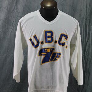 UBC Thunderbirds Jersey (VTG) - Home White 10 by CCM - Men's Small